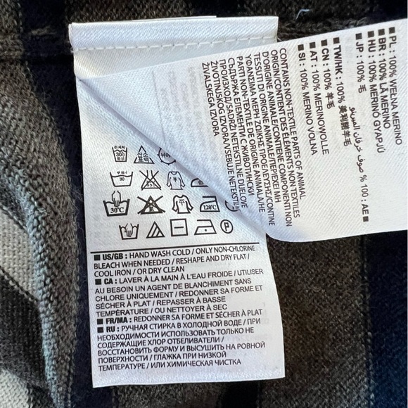 Banana Republic NWT Merino Wool Striped Pullover Sweater, Warm Gray + Navy, M - Picture 7 of 9